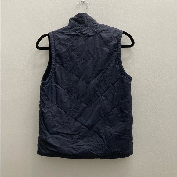 Navy Blue Puffer Vest - Picture 3 of 4